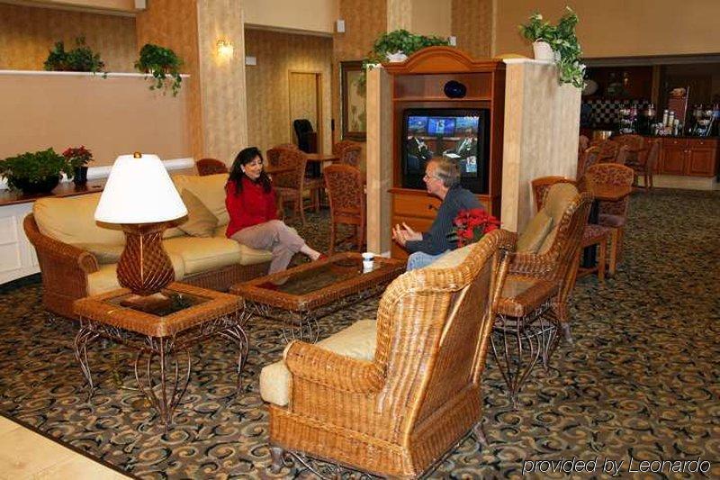 Hampton Inn & Suites Orlando International Drive North Dalaman gambar
